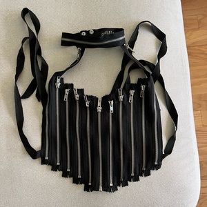 CORSET WITH ZIPPERS AND CHOKER